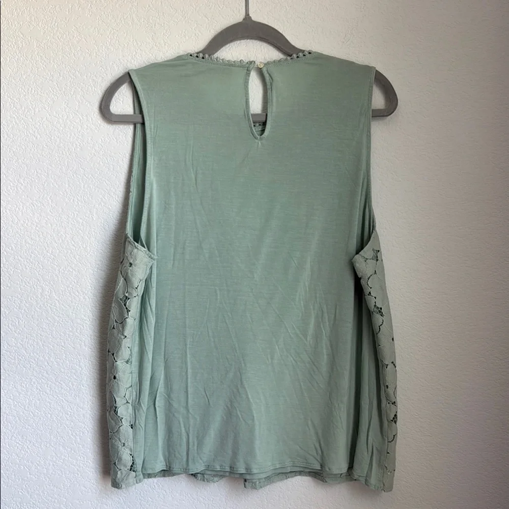 LOFT Green Embellished Sleeveless Blouse - Picture 6 of 11
